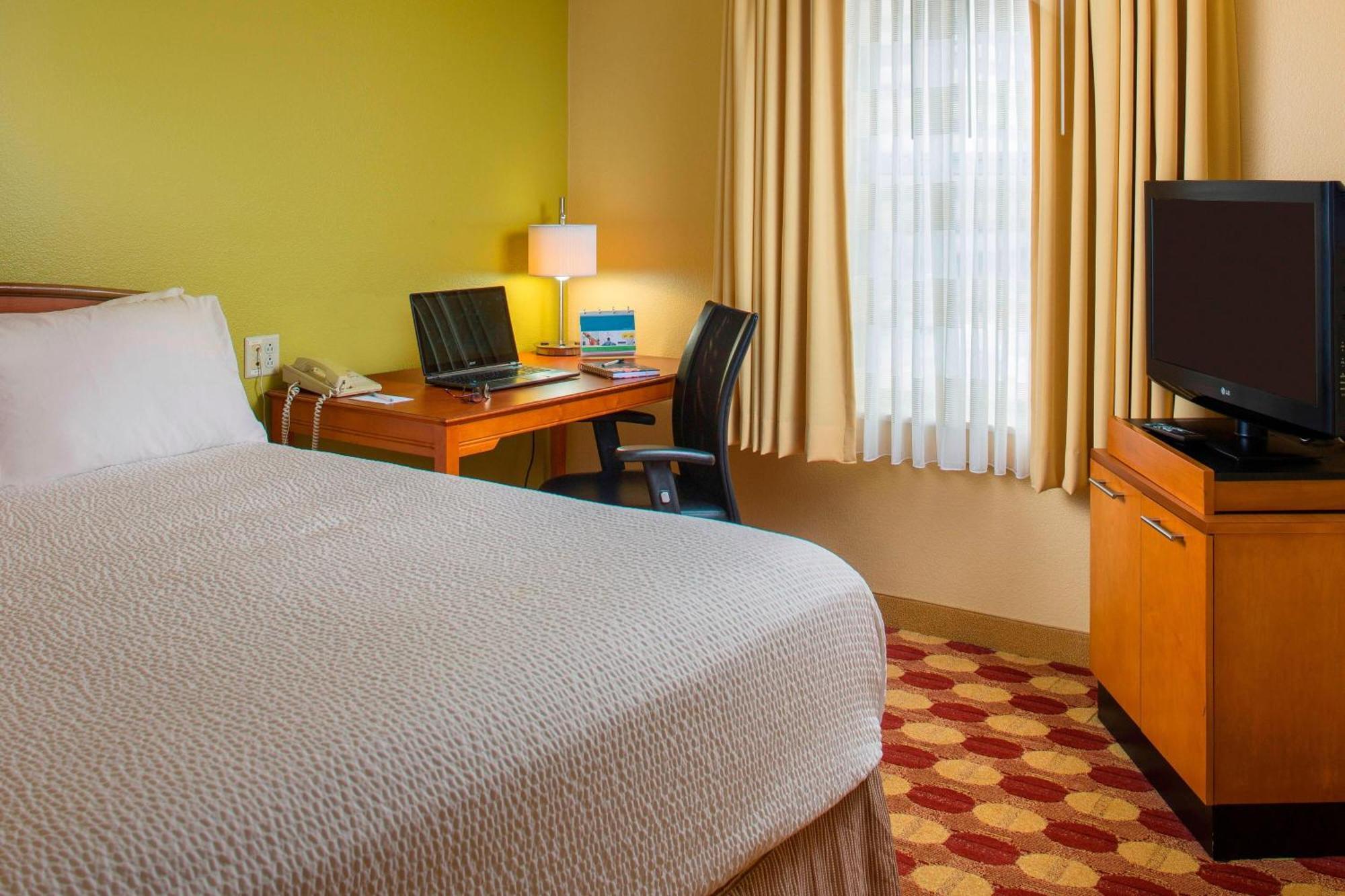 ทาวน์เพลซ สวีท นิวออร์ลีนส์ เมแทรี Hotel Harahan ภายนอก รูปภาพ